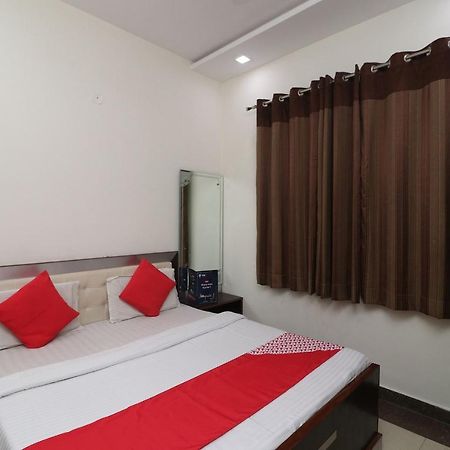 Oyo 24723 Hotel Atul Palace Agra  Dış mekan fotoğraf