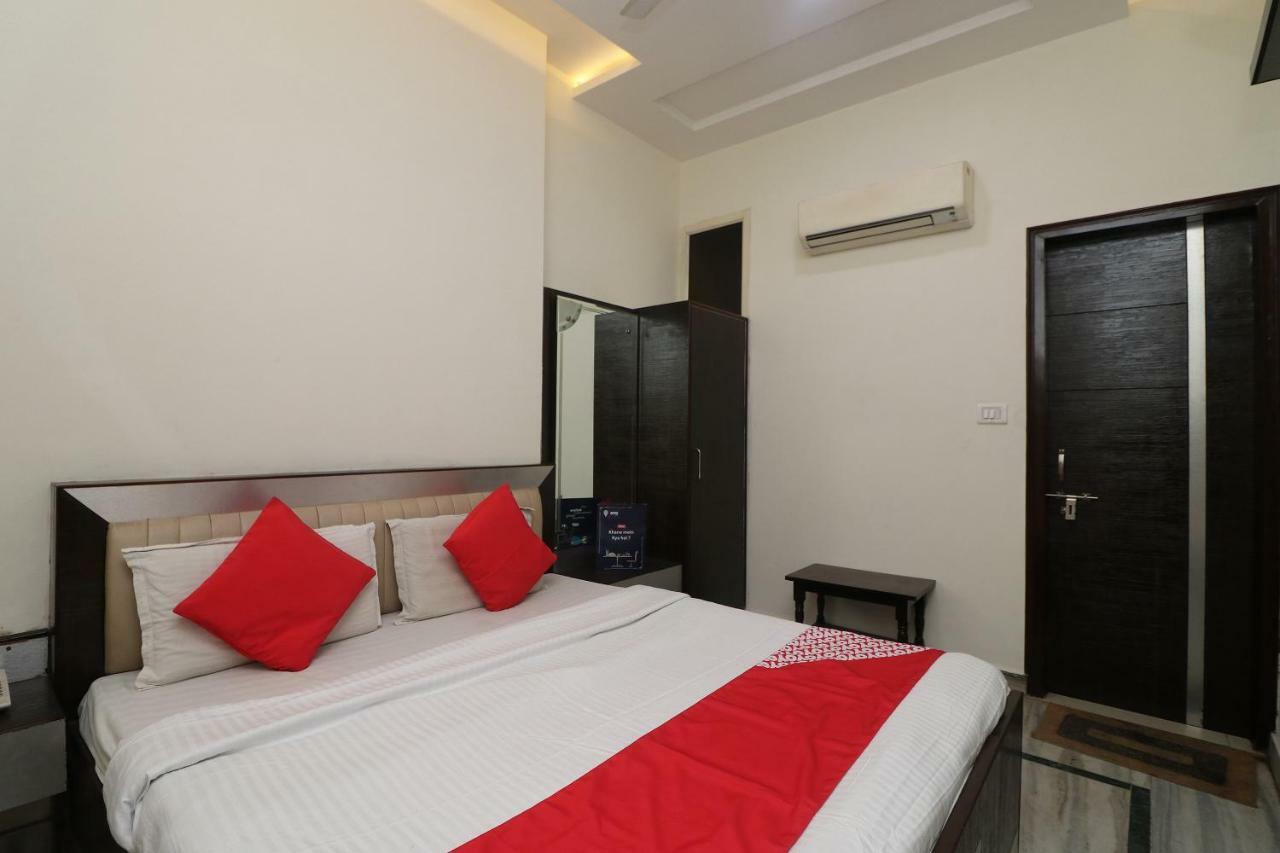 Oyo 24723 Hotel Atul Palace Agra  Dış mekan fotoğraf