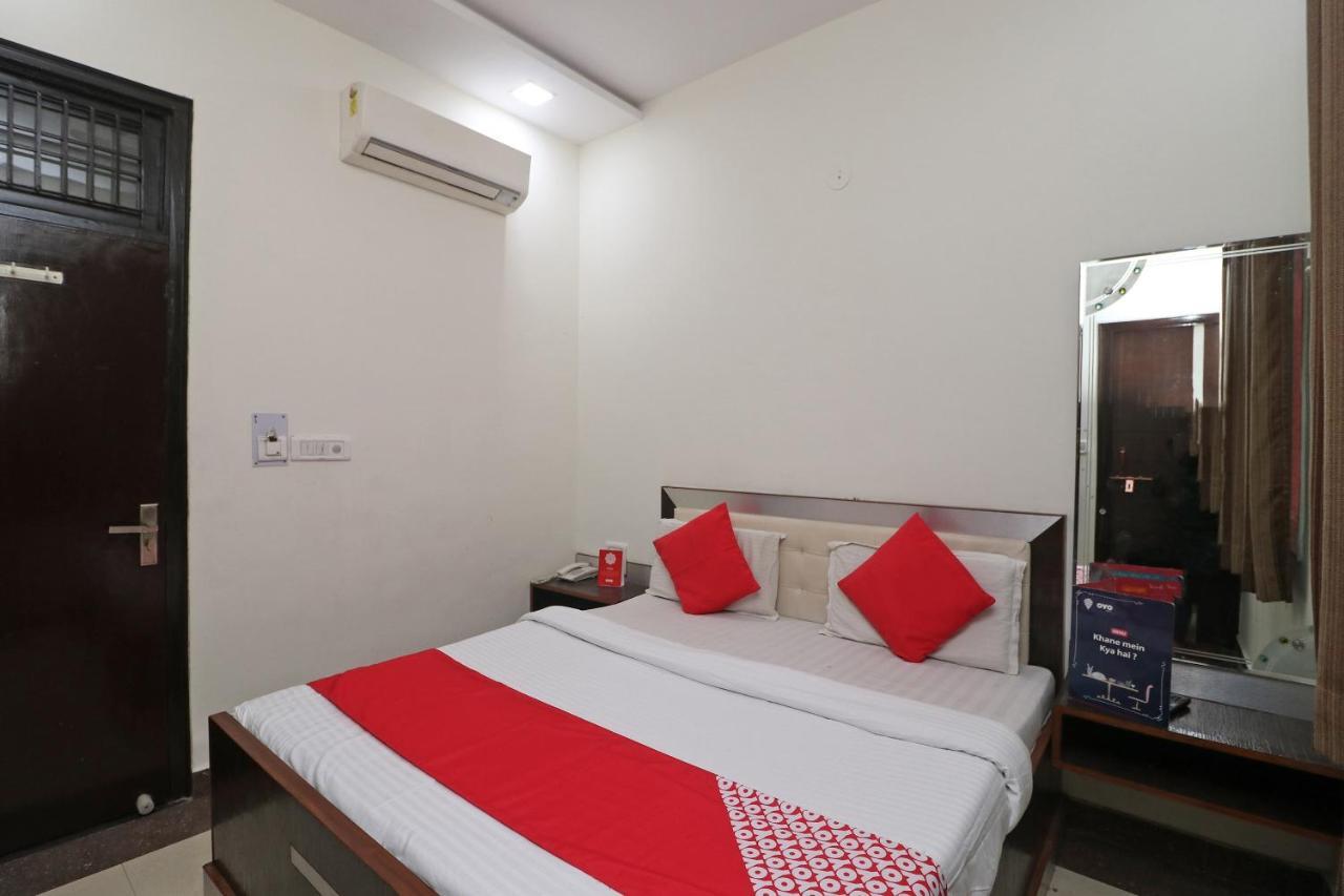 Oyo 24723 Hotel Atul Palace Agra  Dış mekan fotoğraf
