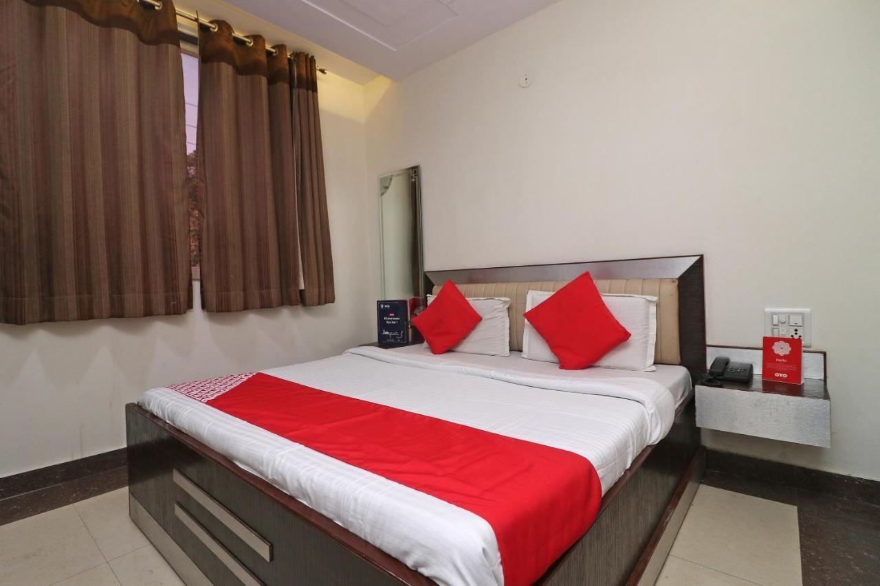 Oyo 24723 Hotel Atul Palace Agra  Dış mekan fotoğraf